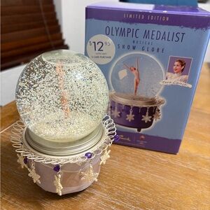 Hallmark Limited Edition Purple Musical Snow Globe Salt lake 2092 Olympic